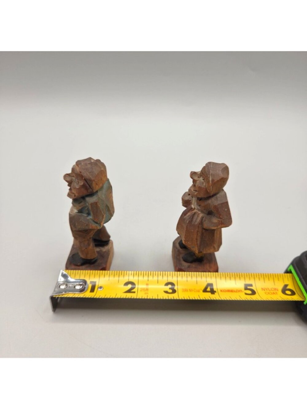 Vintage European Hand-Carved Wooden Figurines Old Couple Tyrolean Folk Art - Picture 9 of 10
